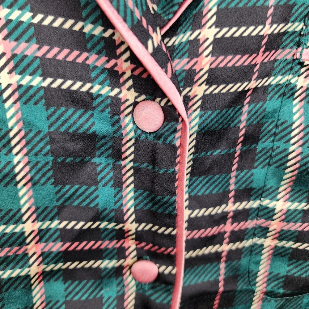 Ann Taylor‎ Sleep ~ Green & Pink Plaid Satin Pajama Set Size Large